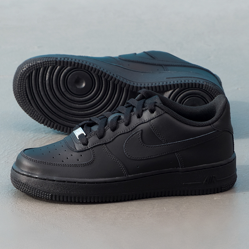 Nike (Nike) Chaussures pour fe - Nike Shoes Air Force 1 avis et prix