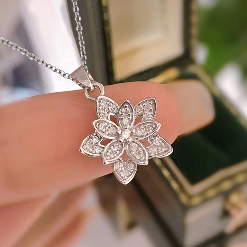 Collier de fleurs en argent St - Birth Flower Necklace avis et prix